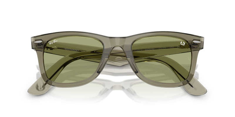 Rayban Wayfarer RB2140F-68694E close-up ด้านหน้า กรอบเขียวโปร่งใส 68694E