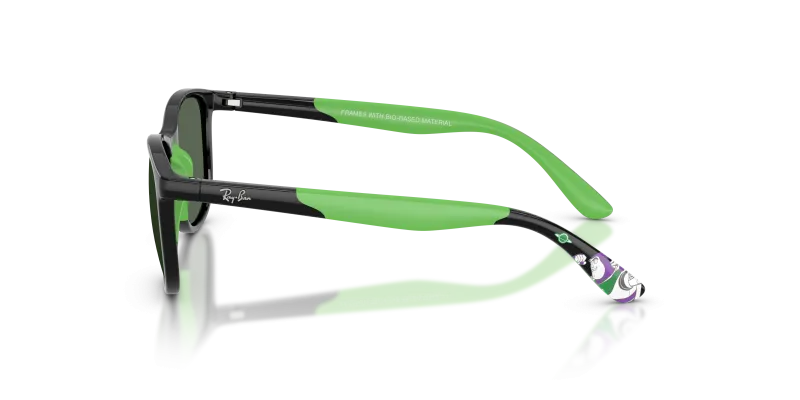 แว่นกันแดด Rayban RJ9077S-719371 มุมข้าง ขาแว่นยางสีเขียวเข้ม