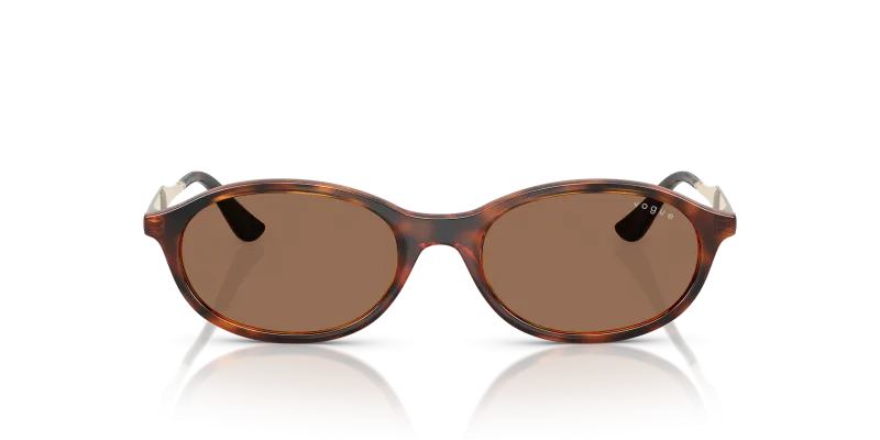 แว่นกันแดด Vogue Sun VO5625S W65673 Dark Havana Dark Brown แว่นกันแดด Vogue VO5625S W65673 สีฮาวานาเข้ม ขาทองอ่อน ด้านหน้า