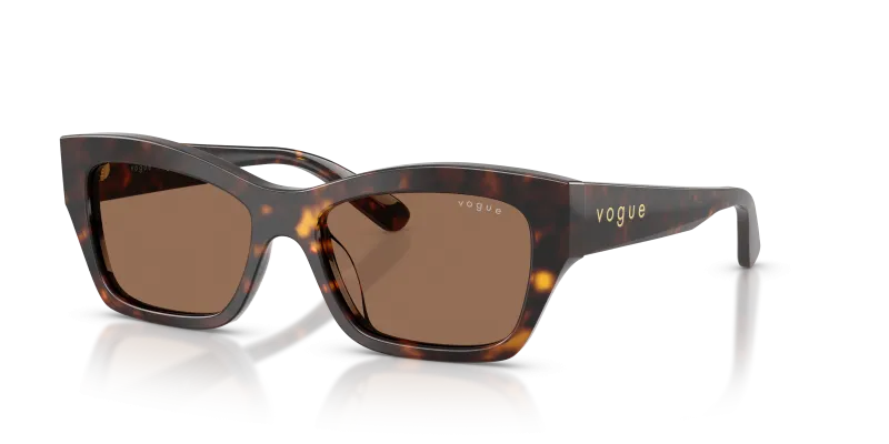 แว่นกันแดด Vogue VO5658SU W65673 มุม 3 ส่วน 4
