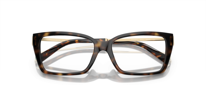 Tiffany & Co TF2239U 8015 close-up ด้านหน้า