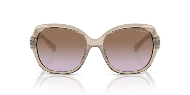 Vogue VO2871S 299068 แว่นกันแดดกรอบน้ำตาลอ่อนโปร่งใส เลนส์ไล่ม่วง สำหรับผู้หญิง