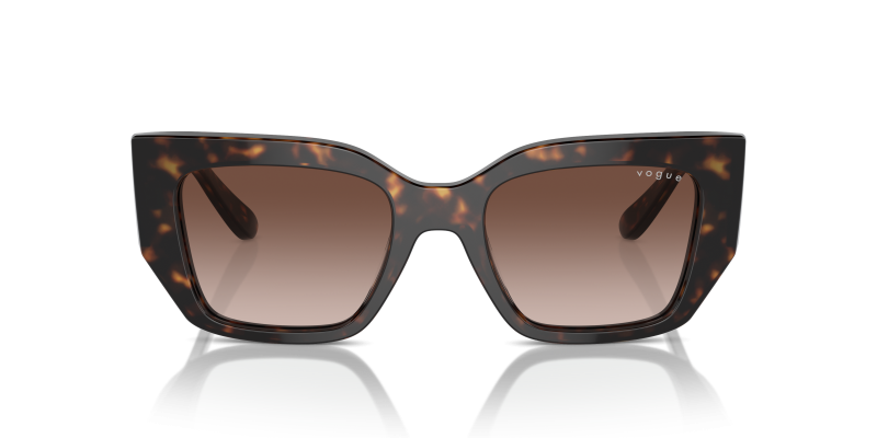 Vogue Sun VO5583S W65613 Dark Havana Brown Gradient Vogue VO5583S W65613 แว่นกันแดดทรงเรขาคณิตอะซิเตทฮาวานาเข้ม สำหรับผู้หญิง