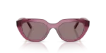 Vogue VO5711S 32277N แว่นกันแดดทรงเรขาคณิตไนลอนม่วงใส เลนส์ม่วงเข้ม สำหรับผู้หญิง