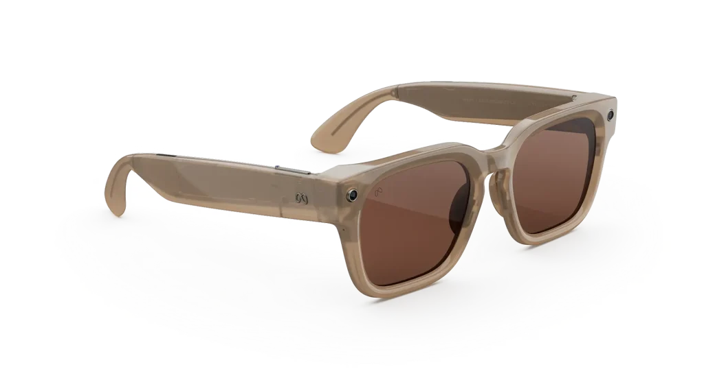 แว่น Meta Gen 3 Fury กรอบแซนด์สโตน เลนส์แอมเบอร์ | แว่น AI ตัดเลนส์สายตาได้ แว่น Meta Fury กรอบแซนด์สโตน เลนส์แอมเบอร์ | แว่น AI ตัดเลนส์สายตาได้