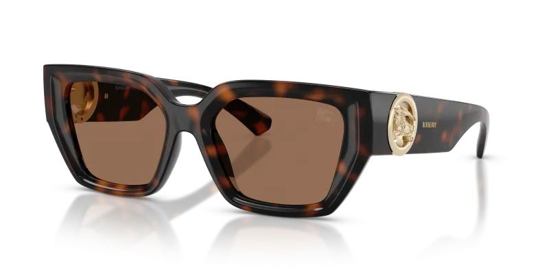 แว่นกันแดด Burberry BE4472U-300273 มุมเฉียง สีฮาวานาเข้ม สำหรับผู้หญิง
