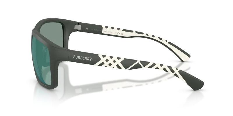แว่นกันแดด Burberry BE4483-42326R มุมข้าง ขาแว่นสี Matte Green/Green Rubber