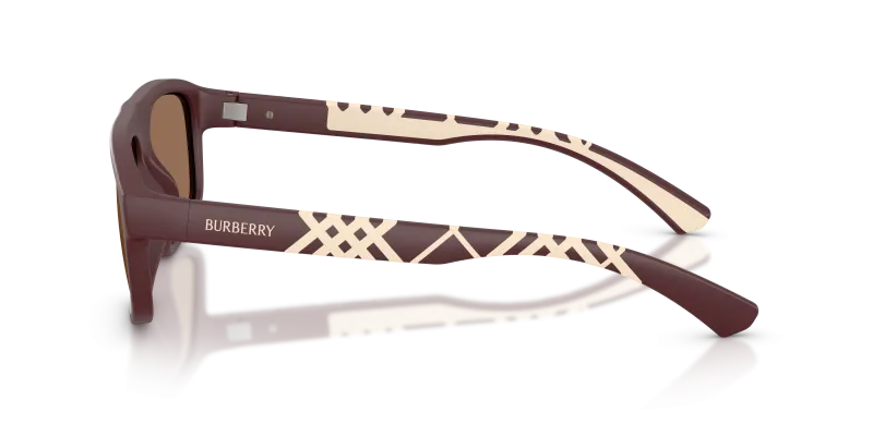 แว่นกันแดด Burberry BE4501U-426273 มุมข้าง ขาแว่นบอร์โดเนื้อแมท/ยางสีเบจ