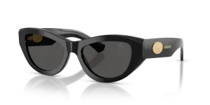 แว่นกันแดด Burberry BE4502F-300187 มุมเฉียง สีดำ สำหรับผู้หญิง