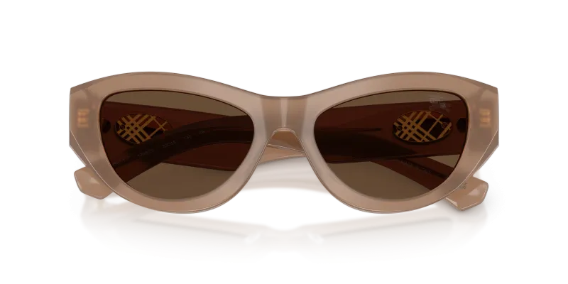 แว่นกันแดด Burberry BE4502F-425873 close-up ด้านหน้า