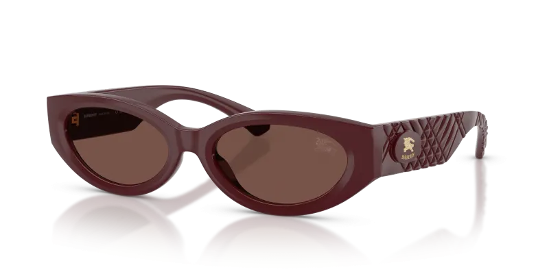 แว่นกันแดด Burberry BE4505U-425973 Bordeaux Black Chocolate แว่นกันแดด Burberry BE4505U-425973 มุมเฉียง สีบอร์โด สำหรับผู้หญิง