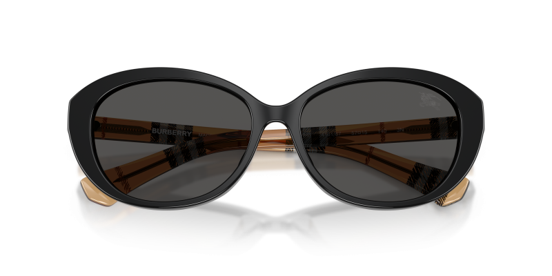 แว่นกันแดด Burberry BE4507D-416187 close-up ด้านหน้า