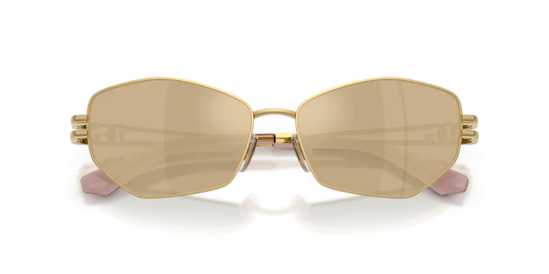 แว่นกันแดด Dolce & Gabbana DG2338-02/03 close-up ด้านหน้า