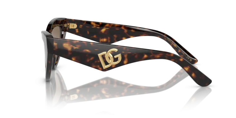 แว่นกันแดด Dolce & Gabbana DG4439 502/73 มุมข้าง ทรงตาแมวลายฮาวานา