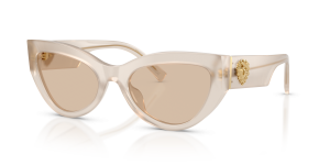 แว่นกันแดด Dolce & Gabbana DG4536-342093 มุมเฉียง สีมุกโอปอล สำหรับผู้หญิง