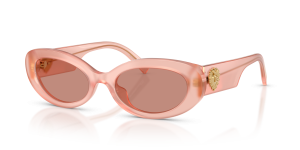 แว่นกันแดด Dolce & Gabbana DG4537-338496 มุมเฉียง สีกุหลาบโอปอล สำหรับผู้หญิง