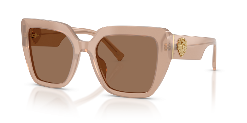 แว่นกันแดด Dolce & Gabbana DG4538-304273 มุมเฉียง สีน้ำตาลโอปอล สำหรับผู้หญิง