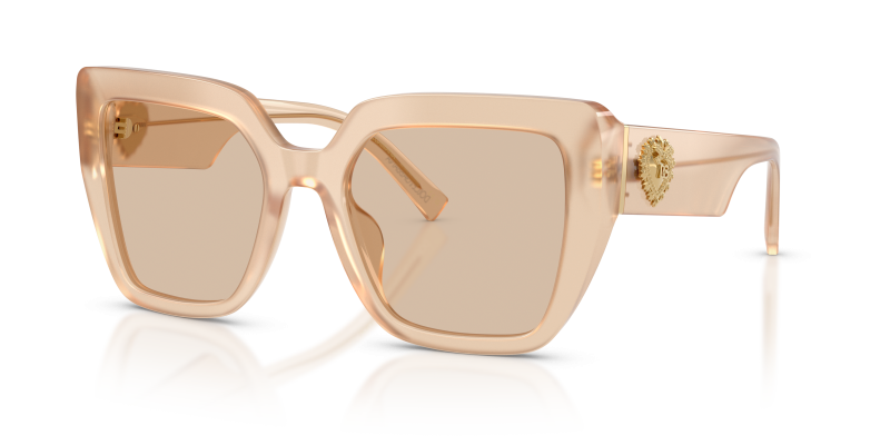 แว่นกันแดด Dolce & Gabbana DG4538-308993 มุมเฉียง สีเบจโอปอล สำหรับผู้หญิง