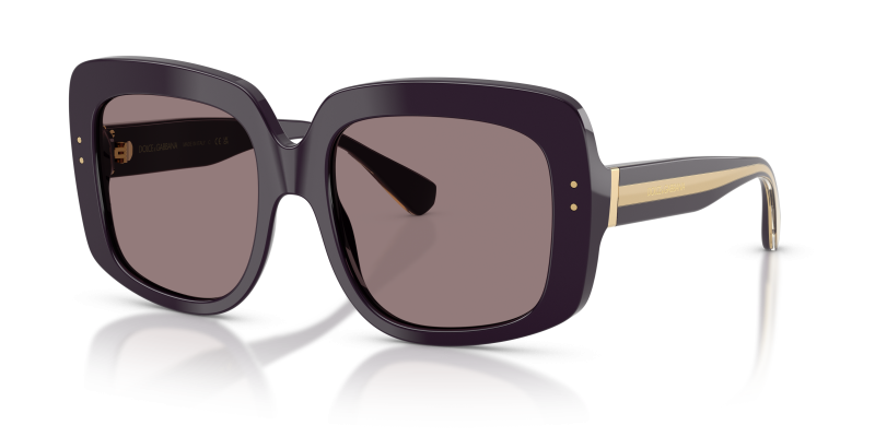 แว่นกันแดด Dolce & Gabbana DG4557-35017N Aubergine Dark Purple แว่นกันแดด Dolce & Gabbana DG4557-35017N มุมเฉียง สีมะเขือม่วง สำหรับผู้หญิง