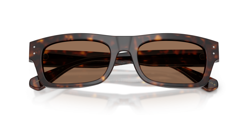 แว่นกันแดด Dolce & Gabbana DG4560-502/73 close-up ด้านหน้า