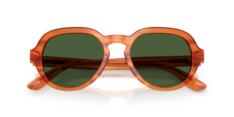 แว่นกันแดด Dolce & Gabbana DG4567-348371 close-up ด้านหน้า