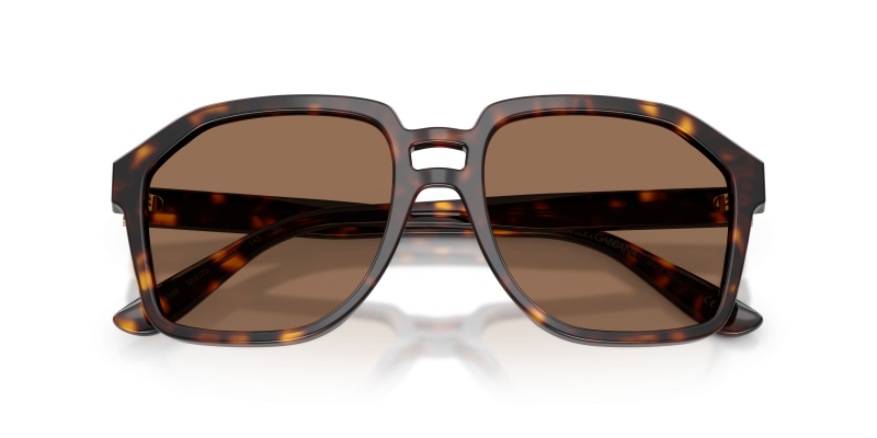 แว่นกันแดด Dolce & Gabbana DG4568-502/73 close-up ด้านหน้า