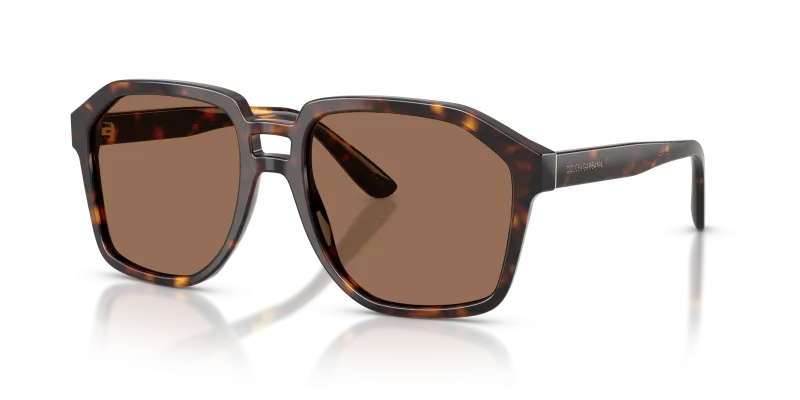 แว่นกันแดด Dolce & Gabbana DG4568-502/73 มุมเฉียง สีฮาวานา สำหรับผู้ชาย