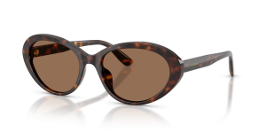 แว่นกันแดด Dolce & Gabbana DG4570-502/73 มุมเฉียง สีฮาวานา สำหรับผู้หญิง