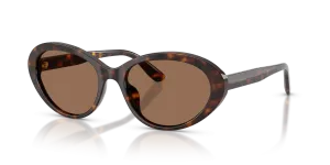 แว่นกันแดด Dolce & Gabbana DG4570-502/73 มุมเฉียง สีฮาวานา สำหรับผู้หญิง