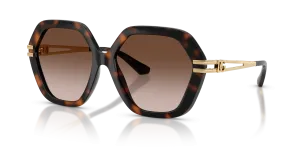 แว่นกันแดด Dolce & Gabbana DG6210-502/13 มุมเฉียง สีฮาวานา สำหรับผู้หญิง