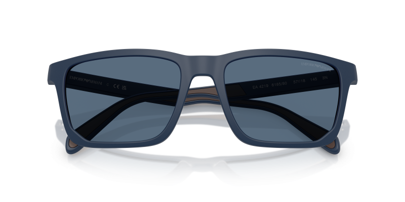 แว่นกันแดด Emporio Armani EA4219-618580 ระยะใกล้ด้านหน้า