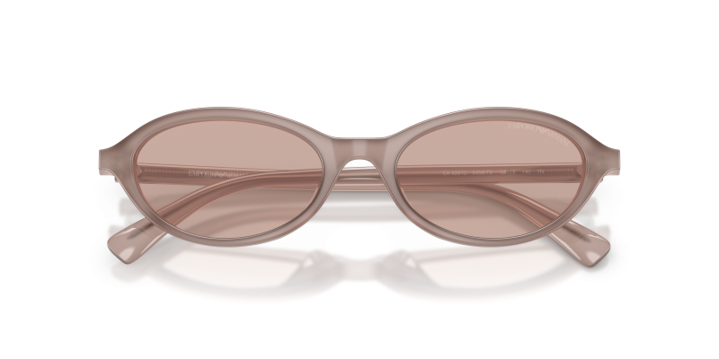 แว่นกันแดด Emporio Armani EA4281U-645673 close-up ด้านหน้า