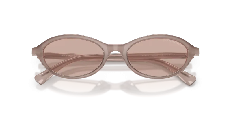 แว่นกันแดด Emporio Armani EA4281U-645673 close-up ด้านหน้า