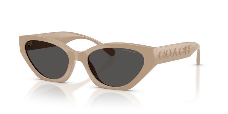 แว่นกันแดด Coach HC8459U-595687 มุมเฉียง สีทอฟฟี่ สำหรับผู้หญิง