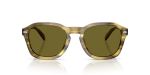 แว่นกันแดด Coach HC8467U-5945/2 Striated Olive Olive Solid แว่นกันแดด Coach HC8467U-5945/2 มุมด้านหน้า