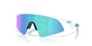 Oakley Resistor Sweep OJ9015-01 901501 แว่นกันแดดเด็กสีขาวขัดเงา เลนส์ Prizm Sapphire