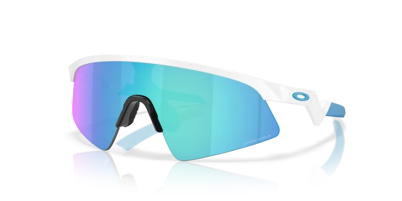 แว่นกันแดด Oakley Resistor Sweep OJ9015-01 Polished White Prizm Sapphire Oakley Resistor Sweep OJ9015-01 901501 แว่นกันแดดเด็กสีขาวขัดเงา เลนส์ Prizm Sapphire