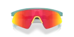 แว่นกันแดด Oakley OJ9015-15 close-up ด้านหน้า