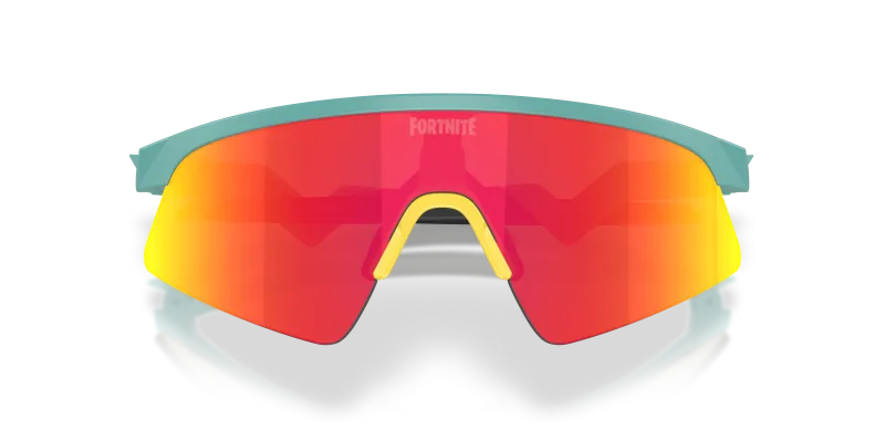 แว่นกันแดด Oakley OJ9015-15 close-up ด้านหน้า