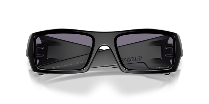 แว่นกันแดด Oakley OO9014-E6 close-up ด้านหน้า
