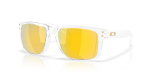 แว่นกันแดด Oakley Holbrook OO9102-AD Clear Prizm 24K Polarized แว่นกันแดด Oakley OO9102-AD มุมเฉียง สีใส สำหรับผู้ชาย