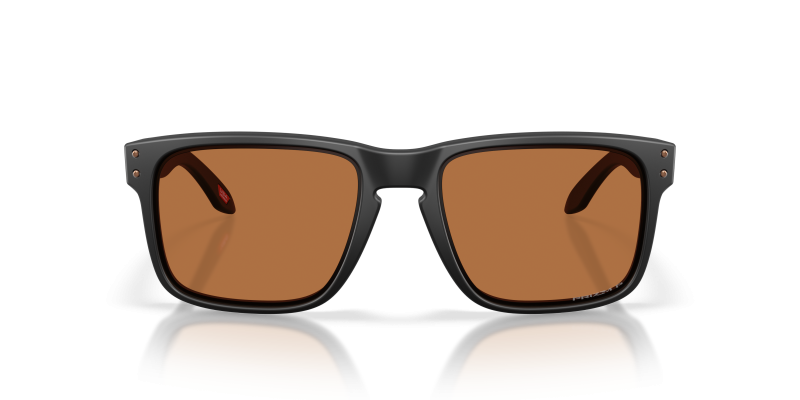 แว่นกันแดด Oakley OO9102-AM ด้านหน้า