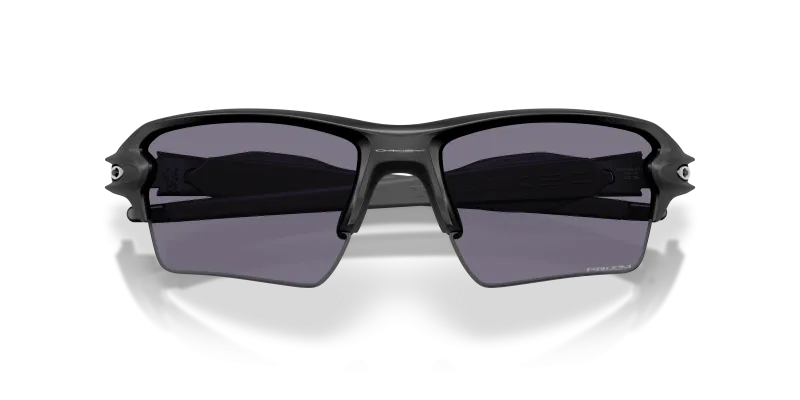 แว่นกันแดด Oakley OO9188-K7 close-up ด้านหน้า