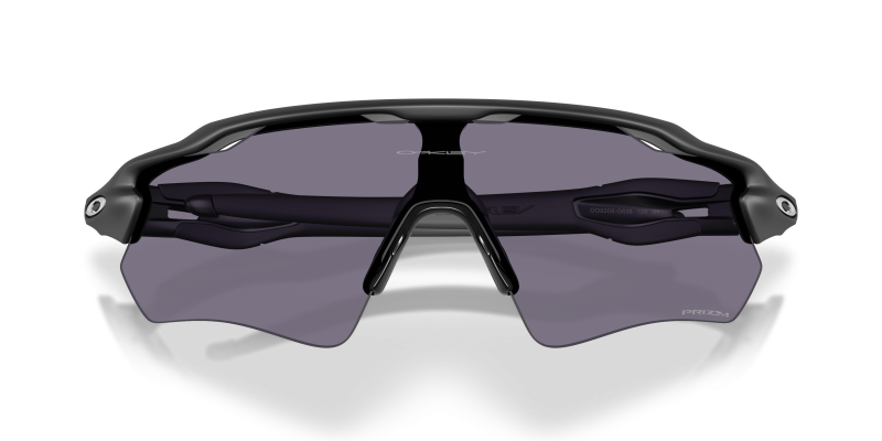 แว่นกันแดด Oakley OO9208-G6 close-up ด้านหน้า