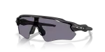 แว่นกันแดด Oakley OO9208-G6 มุมเฉียง สีดำด้าน สำหรับผู้ชาย