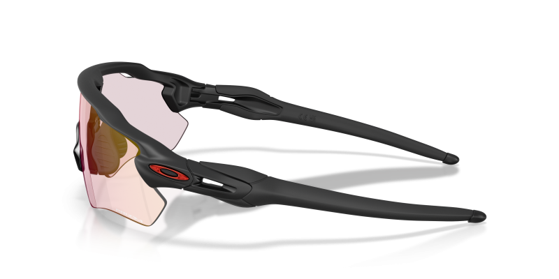แว่นกันแดด Oakley OO9208-G7 มุมข้าง ขาแว่นสีดำด้าน