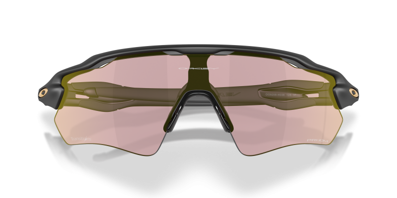 แว่นกันแดด Oakley OO9208-H0 close-up ด้านหน้า
