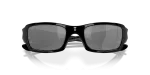 แว่นกันแดด Oakley Fives Squared OO9238-06 Polished Black Black Iridium Polarized Oakley OO9238-06 923806 close-up ด้านหน้า