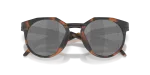 แว่นกันแดด Oakley OO9242A-18 close-up ด้านหน้า