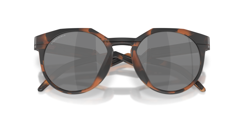 แว่นกันแดด Oakley OO9242A-18 close-up ด้านหน้า